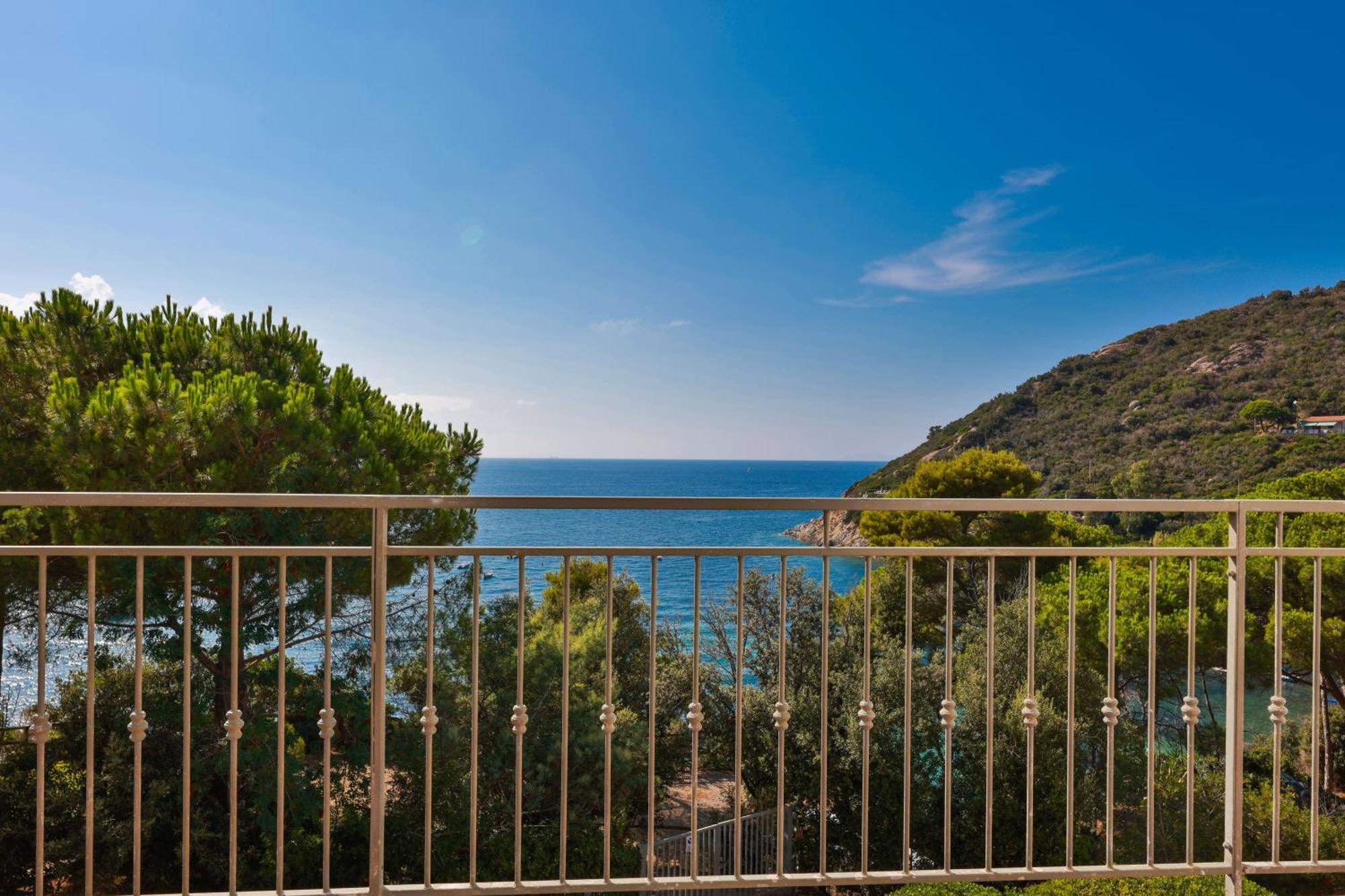 Apartament La Terrazza Sul Forno - Goelba Portoferraio Zewnętrze zdjęcie