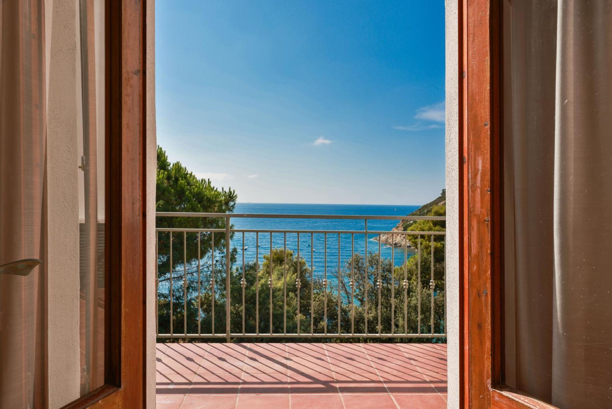Apartament La Terrazza Sul Forno - Goelba Portoferraio Zewnętrze zdjęcie